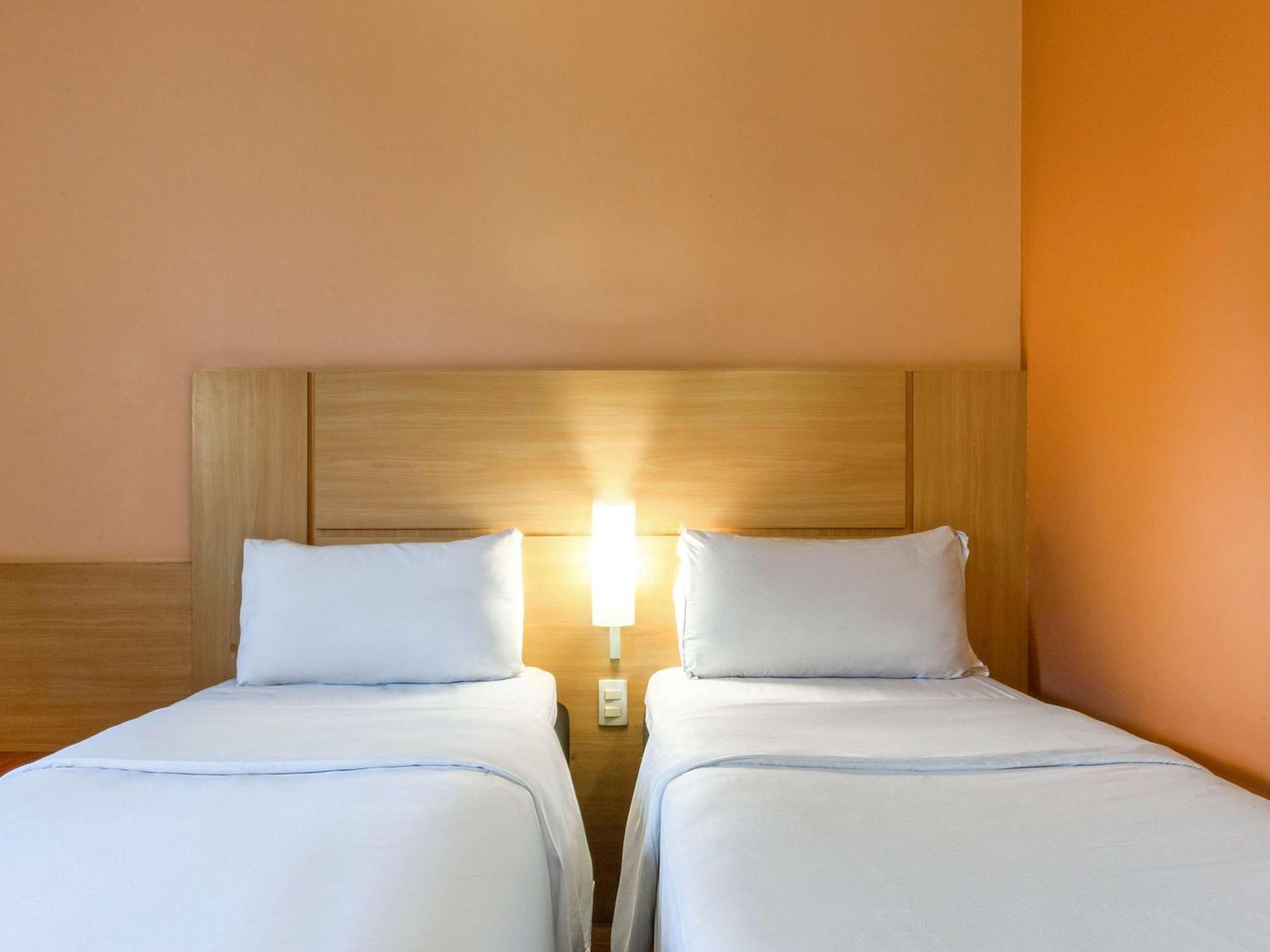Ibis Strasbourg Centre Historique Hotel Bagian luar foto